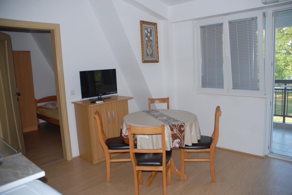 Apartments Villa Zora Dojran Phòng bức ảnh